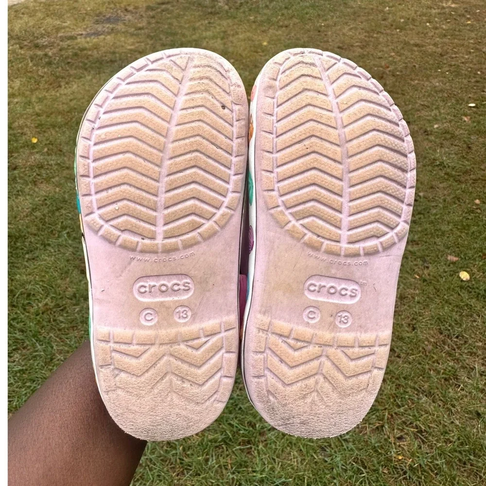 CROCS preowned fair